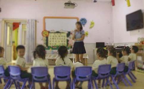  幼儿园保育员学期个人工作总结